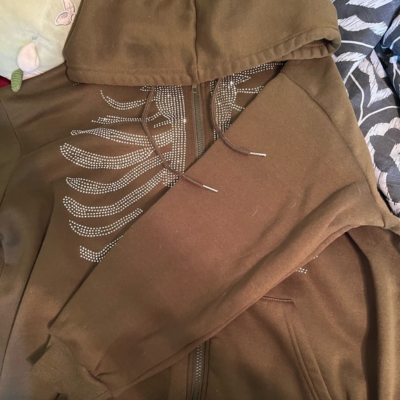 Bedazzled dark green skeleton zip up sweater - size L/XL - Picture 2 of 4